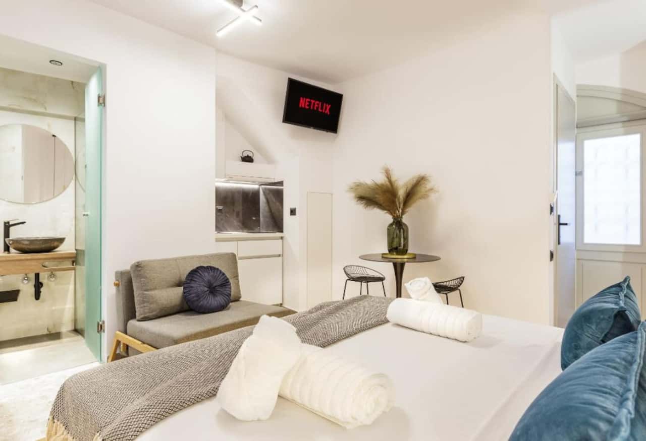 Arch.4 Luxury Living 1