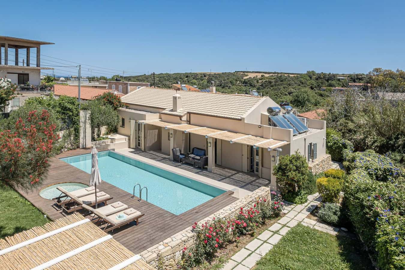 Villa Geraniotis