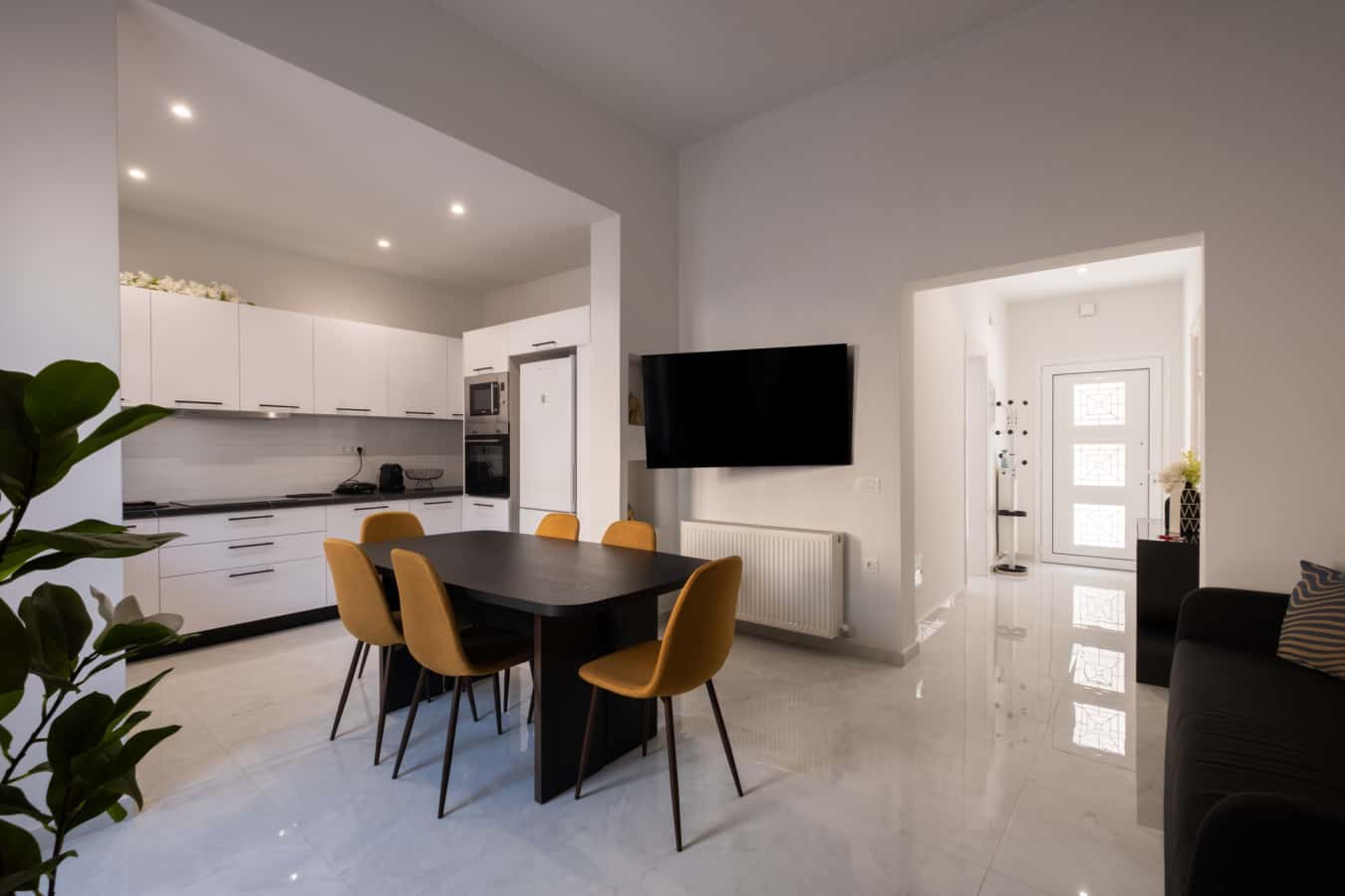 Apanemia Apartment