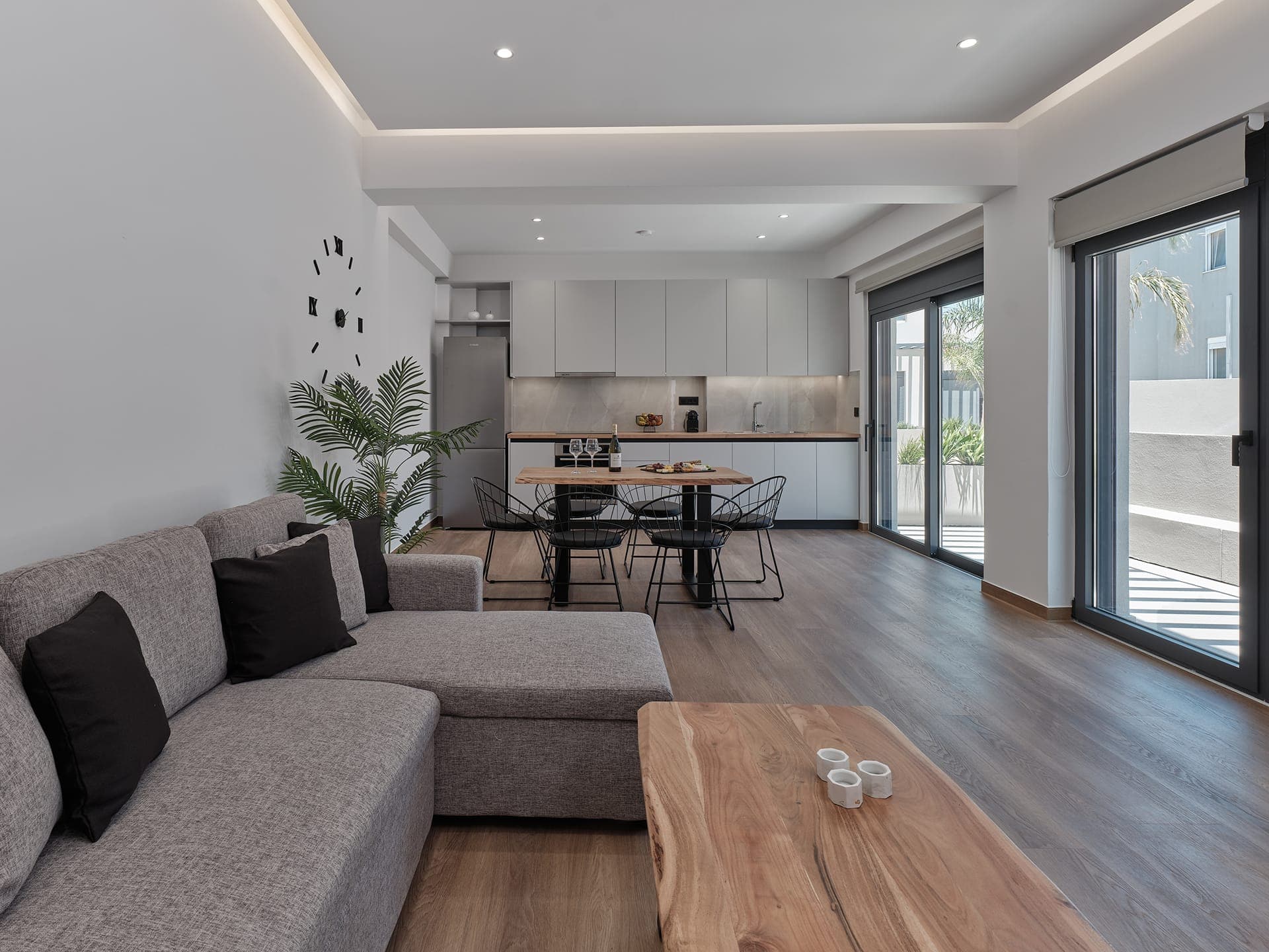 Divine Living Two Bedrooms Apartments φωτογραφία 2