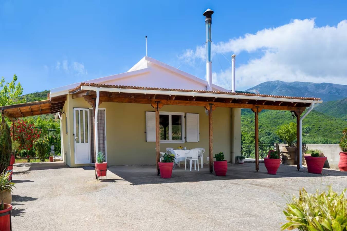Ktima Abella | Organic Garden | Absolute Privacy