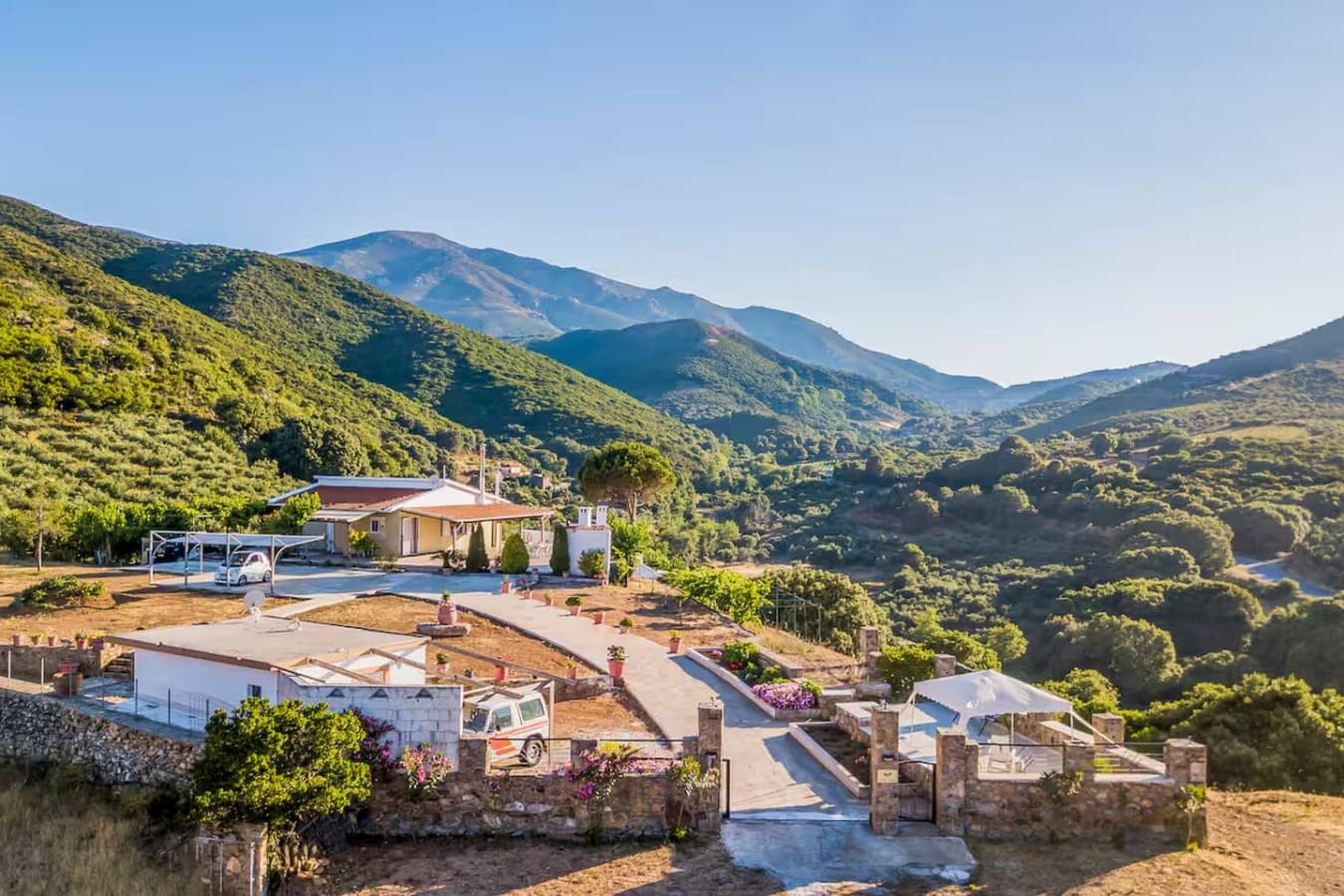 Ktima Abella | Organic Garden | Absolute Privacy
